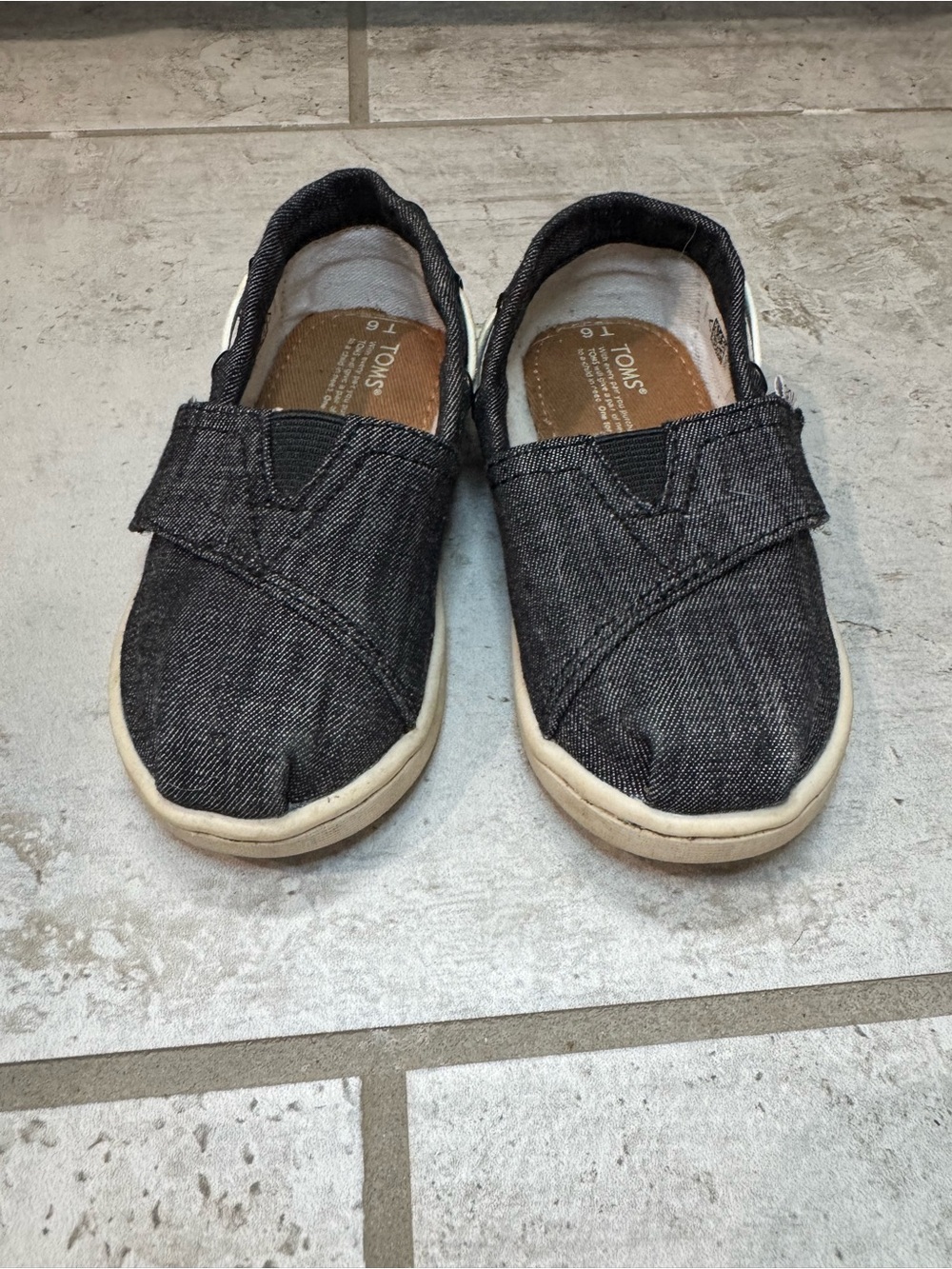 Toms Kids Black Canvas Slip-On Sneakers with Hook-and-Loop Strap